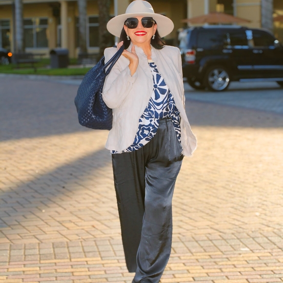 Designer Looks For Less $15+. Holiday Shopping Easy BREEZY - Picture 11 of 11